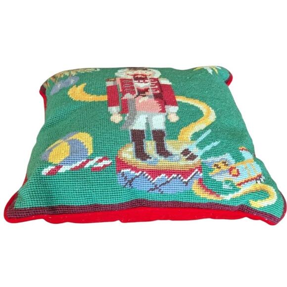 Imperial Elegance Nutcracker Needlepoint Pillow Christmas Red Velvet Wool VTG - Picture 4 of 9